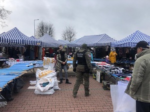 Nielegalny towar o wartości 3 milionów złotych Nielegalny towar o wartości 3 milionów złotych