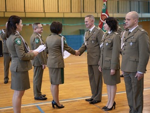 Uroczysty apel z okazji Narodowego Święta Niepodległości w Nadodrzańskim Oddziale Straży Granicznej Uroczysty apel z okazji Narodowego Święta Niepodległości w Nadodrzańskim Oddziale Straży Granicznej