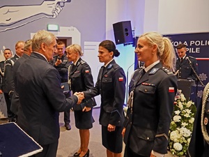 100 lat kobiet w pilskiej Szkole Policji 100 lat kobiet w pilskiej Szkole Policji