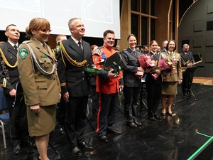 Nadodrzańskie obchody 35-lecia Straży Granicznej Nadodrzańskie obchody 35-lecia Straży Granicznej