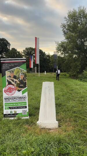 Wyprawa "Samotnego Wilka" wzdłuż południowej granicy RP Wyprawa "Samotnego Wilka" wzdłuż południowej granicy RP