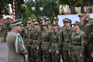 Ślubowanie funkcjonariuszy w Nadodrzańskim Oddziale Straży Granicznej Ślubowanie funkcjonariuszy w Nadodrzańskim Oddziale Straży Granicznej