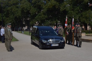 Przywitanie prochów gen. bryg. Jana Kazimierza Kruszewskiego w Zgorzelcu Przywitanie prochów gen. bryg. Jana Kazimierza Kruszewskiego w Zgorzelcu