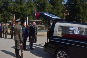 Przywitanie prochów gen. bryg. Jana Kazimierza Kruszewskiego w Zgorzelcu Przywitanie prochów gen. bryg. Jana Kazimierza Kruszewskiego w Zgorzelcu