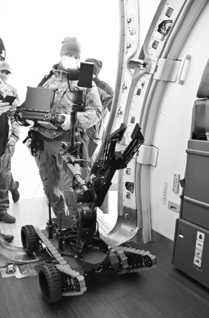 Wspólne ćwiczenia służb na poznańskiej Ławicy Wspólne ćwiczenia służb na poznańskiej Ławicy