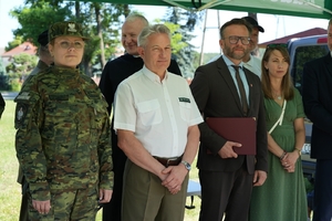 Ślubowanie 38 nowych funkcjonariuszy Nadodrzańskiego Oddziału Straży Granicznej Ślubowanie 38 nowych funkcjonariuszy Nadodrzańskiego Oddziału Straży Granicznej
