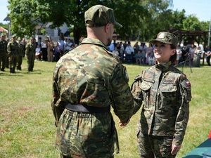 Ślubowanie 38 nowych funkcjonariuszy Nadodrzańskiego Oddziału Straży Granicznej Ślubowanie 38 nowych funkcjonariuszy Nadodrzańskiego Oddziału Straży Granicznej