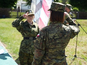 Ślubowanie 38 nowych funkcjonariuszy Nadodrzańskiego Oddziału Straży Granicznej Ślubowanie 38 nowych funkcjonariuszy Nadodrzańskiego Oddziału Straży Granicznej