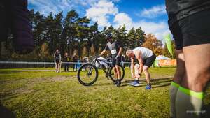 Funkcjonariusze Nadodrzańskiego Oddziału Straży Granicznej na podium jubileuszowego Cross Duathlonu Funkcjonariusze Nadodrzańskiego Oddziału Straży Granicznej na podium jubileuszowego Cross Duathlonu